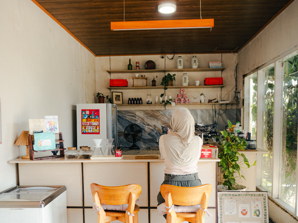 Coffee Shop Tuan Sua Kona